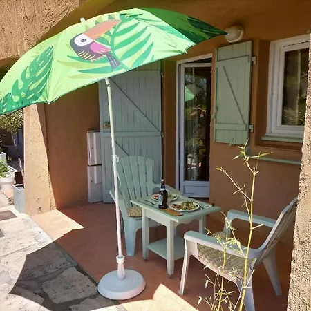 Apt. La Corniche 810 - F - *