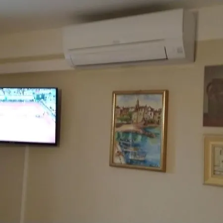 Apt. La Corniche 810 - F - *
