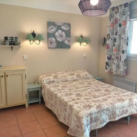 Apartment Apt. La Corniche 810 - F -